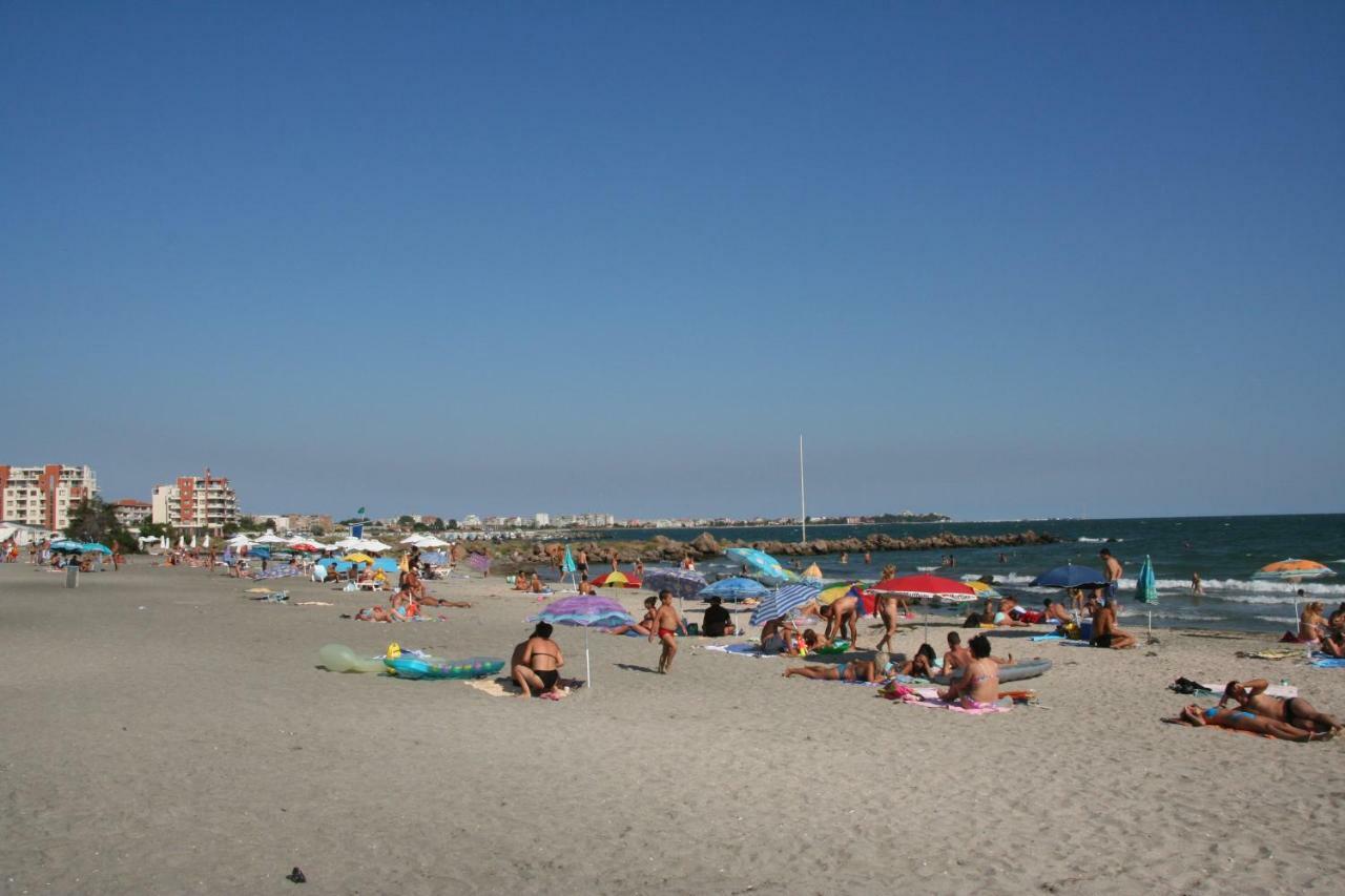 דירות פומורי Blue Bay Sea View מראה חיצוני תמונה
